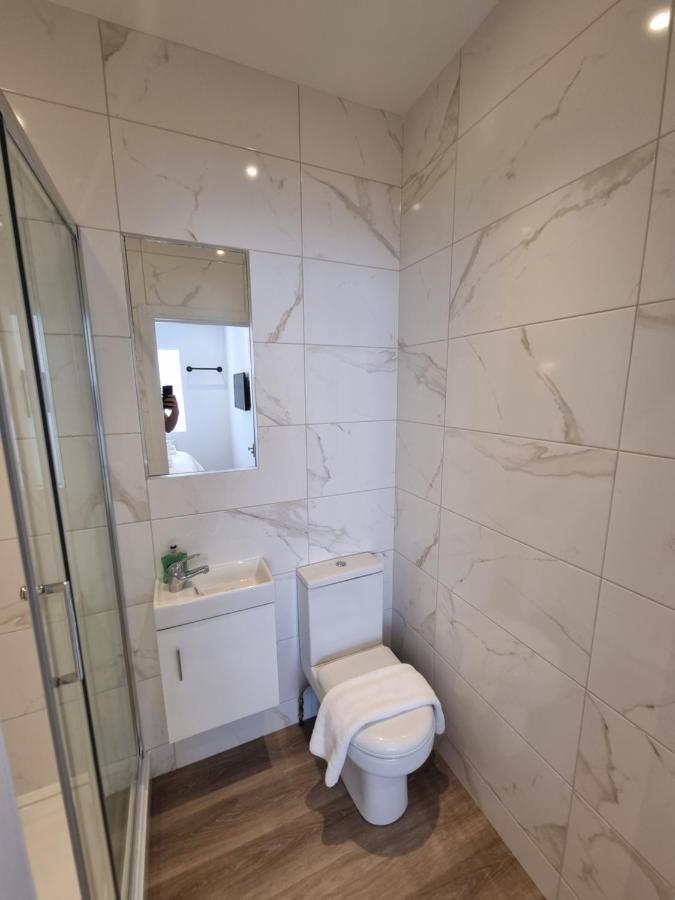 Hotel Cg London Bagian luar foto