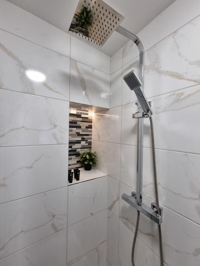 Hotel Cg London Bagian luar foto